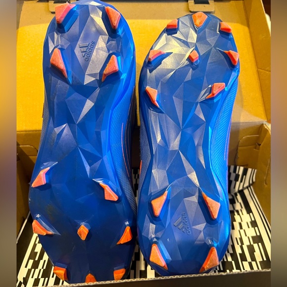 ADIDAS Predators - Picture 5 of 7